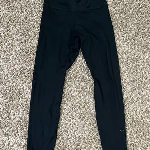 Orangetheory Fitness Nike coach leggings